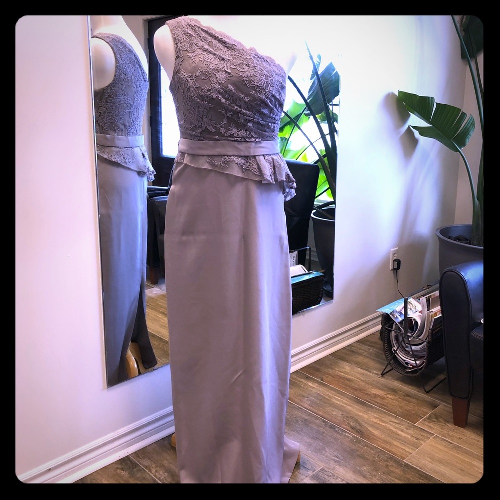 Full length Marchesa notte 100% silk dress